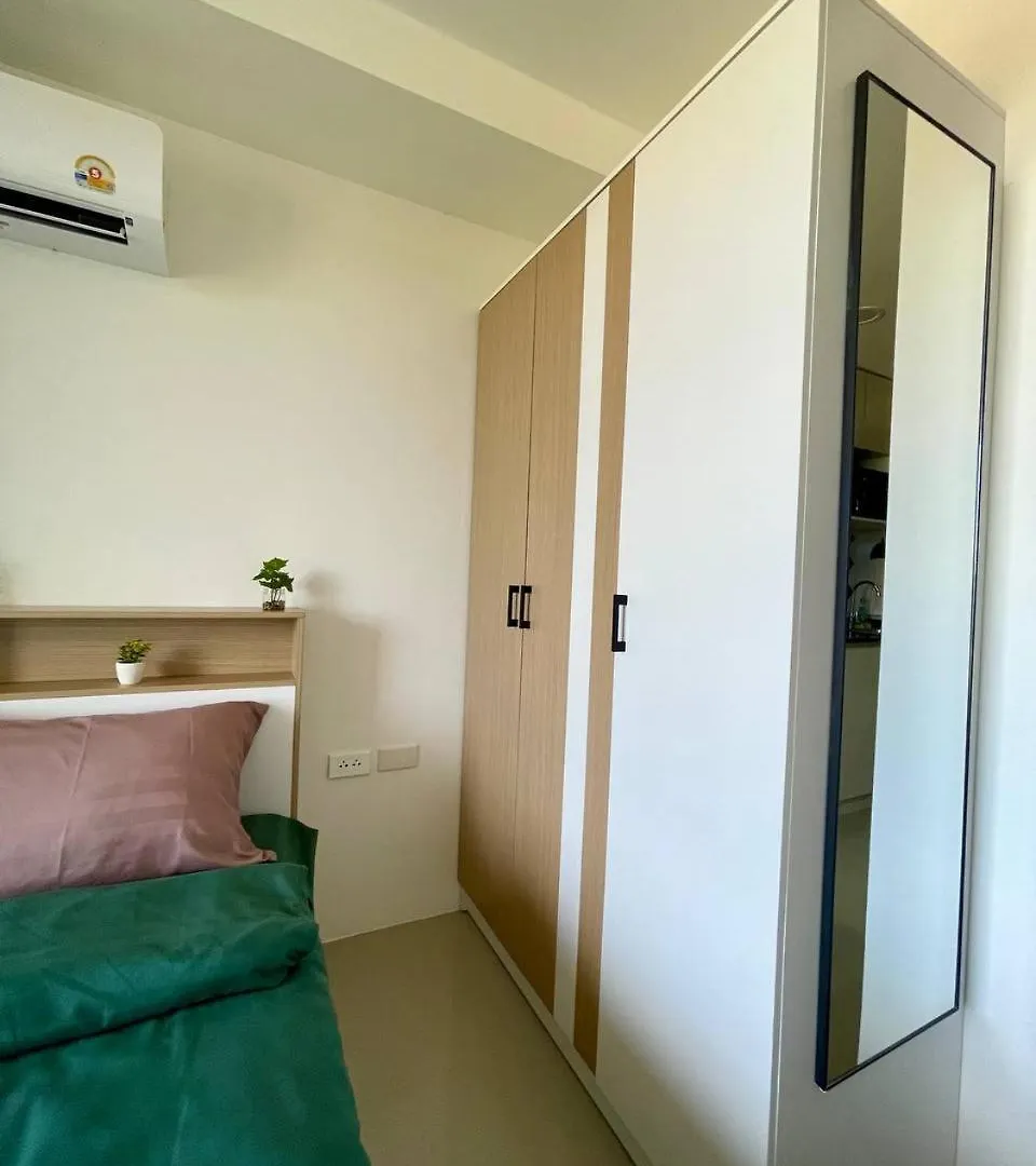 Cozy Room Phuket Ban Mai Chalae Apartment